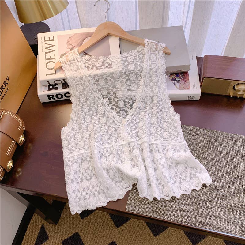 Embroidered Lace Short Sleeve Crop Top