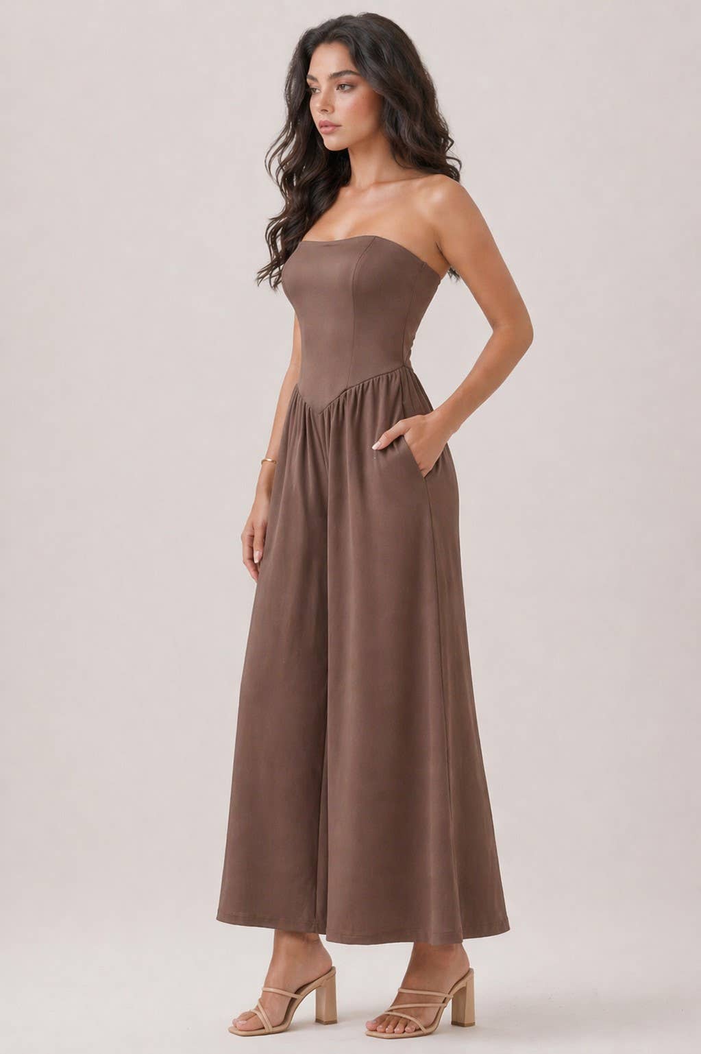 JR56941C - V SHAPE DROP WAIST TUBE JUMPSUIT