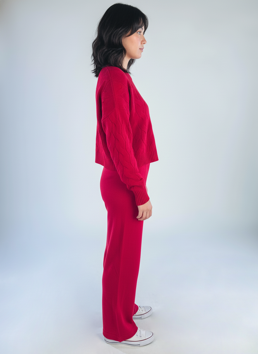 Two-piece set with a cable-knit sweater and trousers