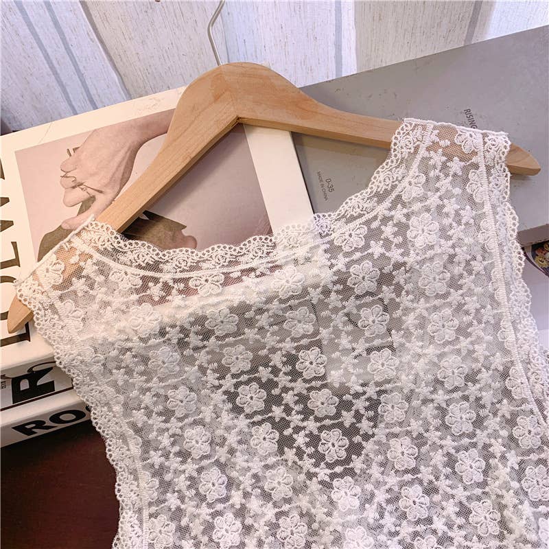Embroidered Lace Short Sleeve Crop Top
