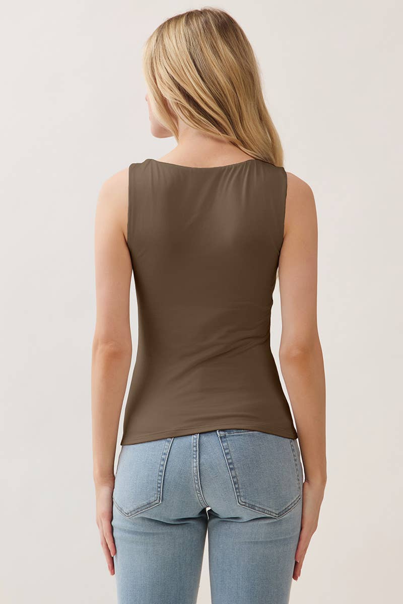 JK57553 - DOUBLE LAYER AT FT & BK SCOOP NECK TANK TOP