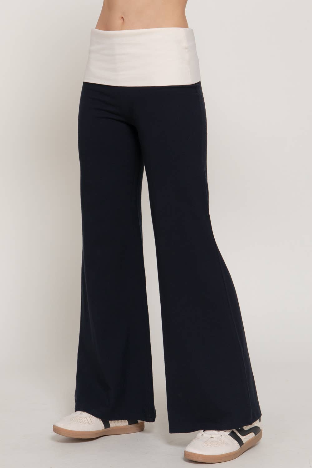 Contrasting Color Folded Waist Yoga Pants