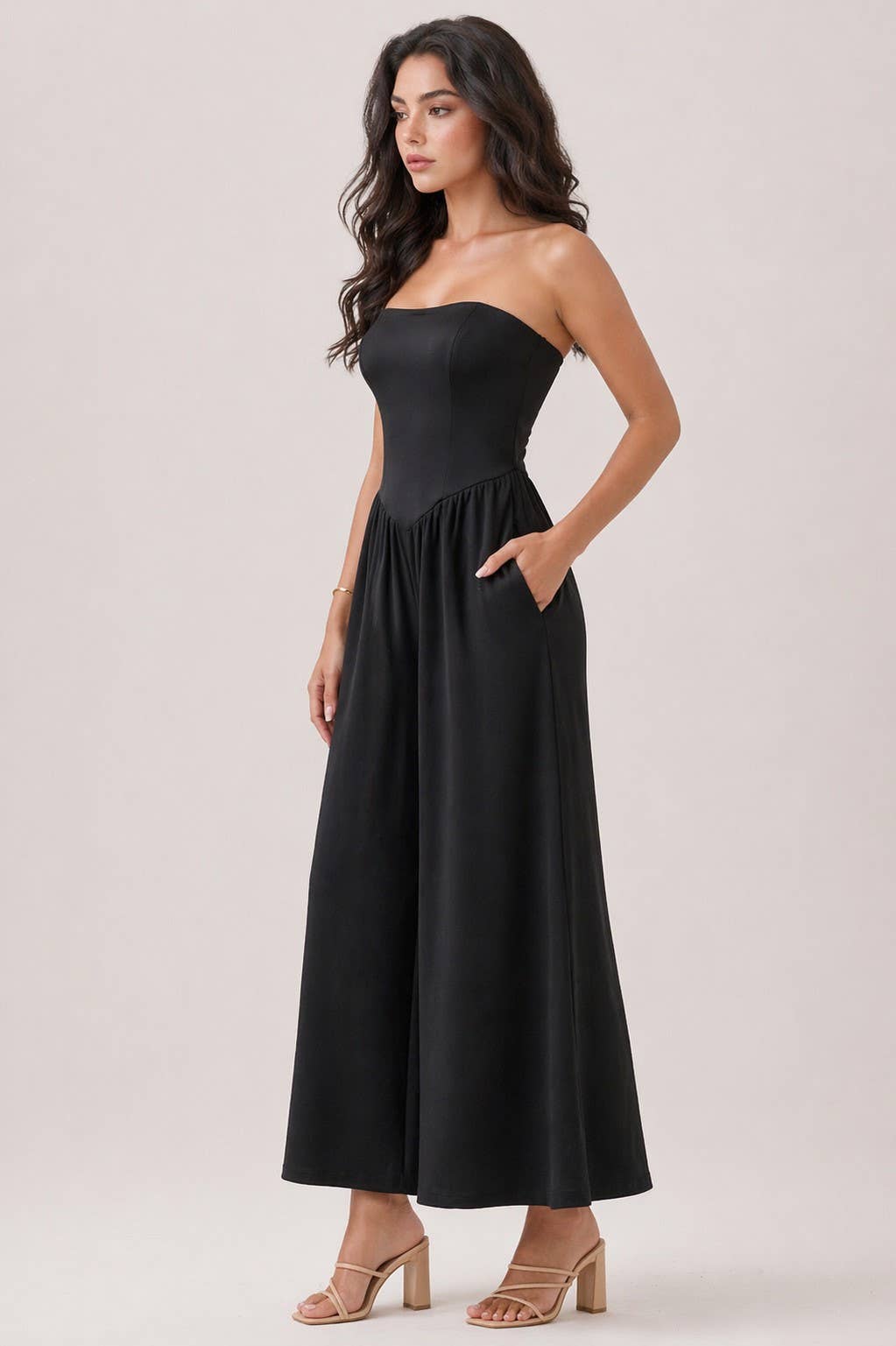 JR56941C - V SHAPE DROP WAIST TUBE JUMPSUIT