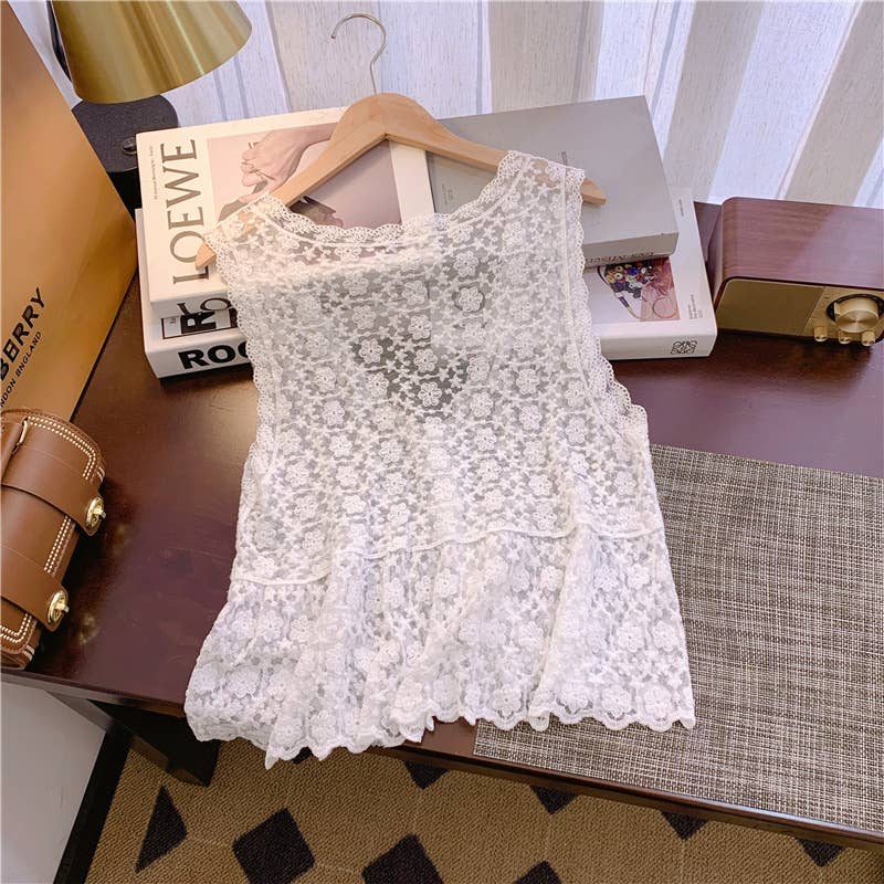 Embroidered Lace Short Sleeve Crop Top