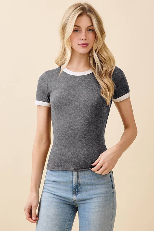 JT56633 - CREW NK CONTRAST BINDING RINGER SHORT SLV TOP